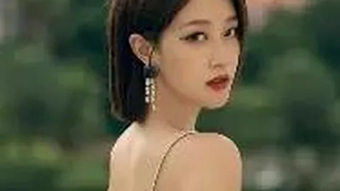 “年度电子竞技最佳选手花落Faker；RNG在NEST英雄联盟赛事中夺冠”