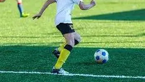 2025年11月21日中国外汇交易中心授权发布人民币汇率中间价公告