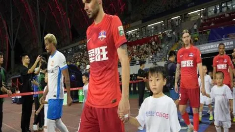 “收入差异大，妻子离婚受婆婆指责”